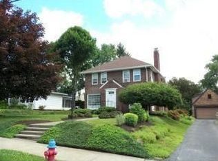 10 Crestmont Rd, Binghamton, NY 13905