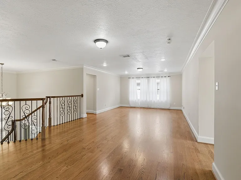 10138 Bayou Manor Ln — Photo 21