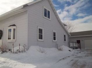 17828 Hwy R, Denmark, WI 54208