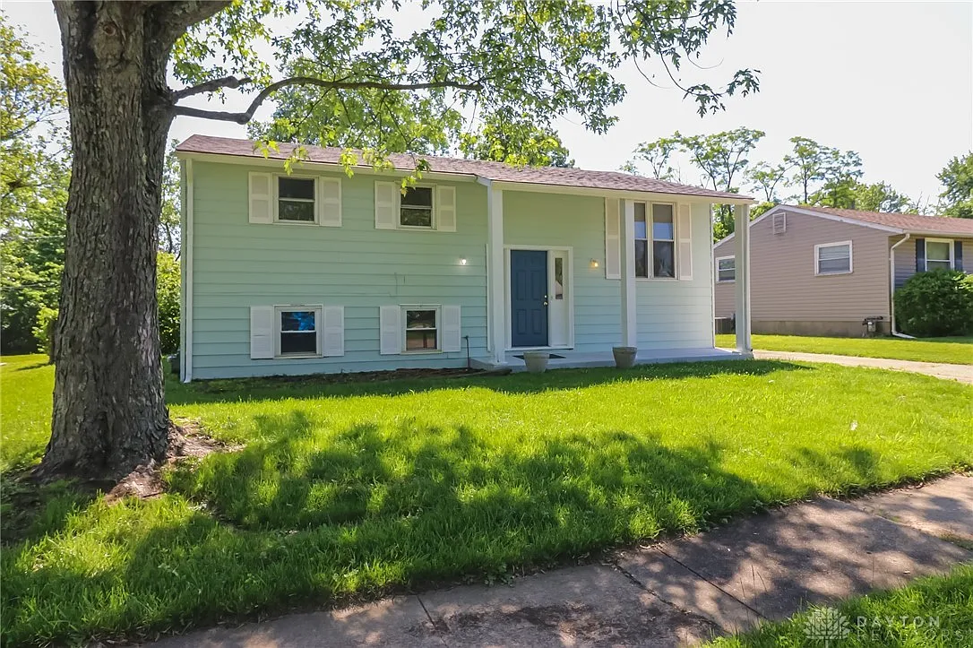 1554 Pueblo Dr photo 1