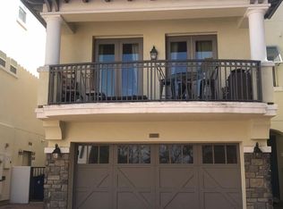 12936 Agustin Pl, Playa Vista, CA 90094