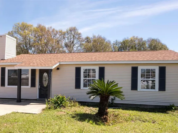 7092 Apple St, Pensacola, FL 32503