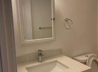 1263 Woodgate Ave APT 4, Marysville, WA 98270