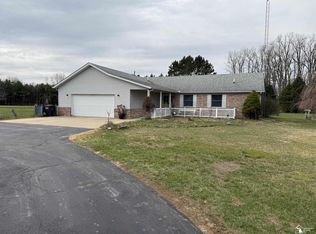 7840 Summerfield Rd, Petersburg, MI 49270