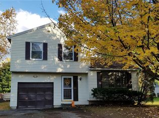 101 Juneway Dr, Chittenango, NY 13037