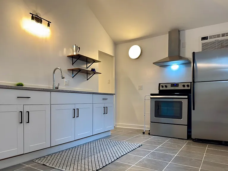 2413 Woodhead St #C — Photo 5
