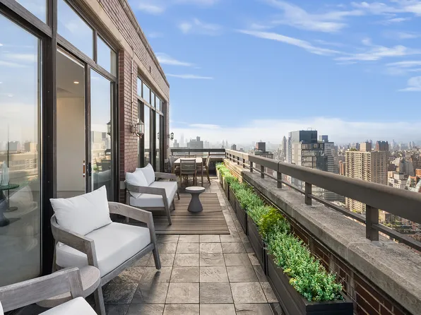 422 East 72nd Street image 7 of 57