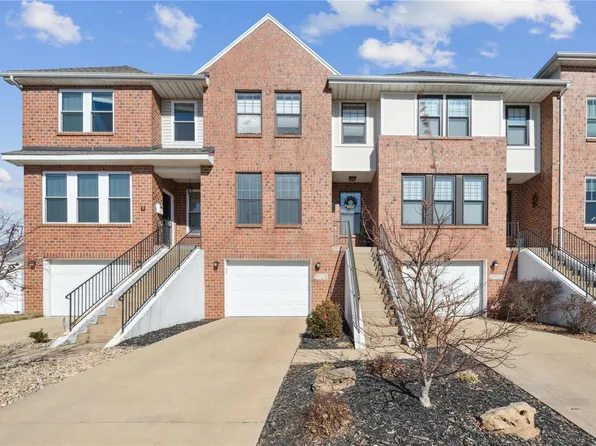 5723 Arsenal St, Saint Louis, MO 63139