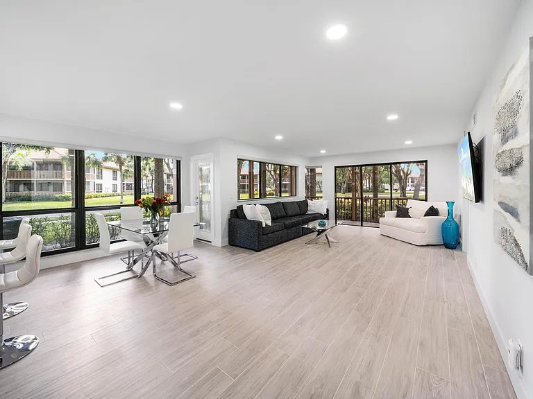 505 Brackenwood Pl — Photo 6
