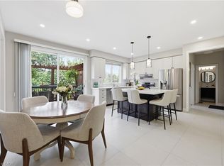 2295 Glazebrook Cir, Oakville, ON L6M 5B5