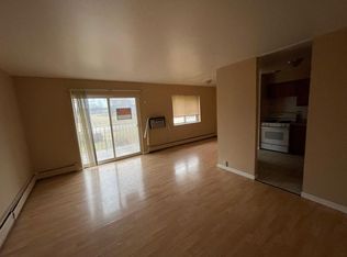 833 W College Blvd APT 101, Addison, IL 60101