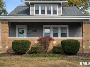 803 W Meadows Pl, Peoria, IL 61604