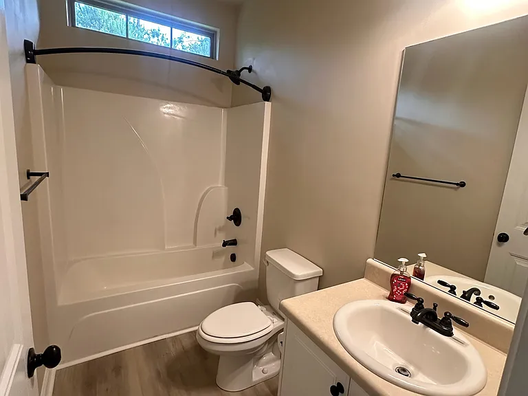 505 Cranberry Cir — Photo 17