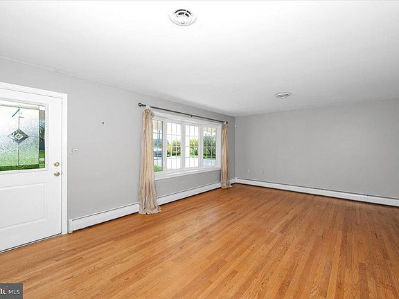 3rd image of 5536 Catholic Church Rd