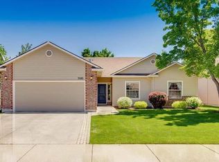 7580 N Dodgin Ave, Boise, ID 83714