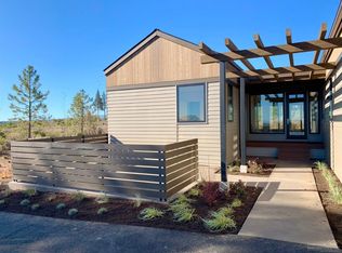 19183 Gateway Loop, Bend, OR 97702