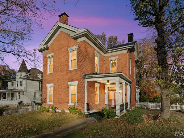 332 S Saint Louis St, Sparta, IL 62286