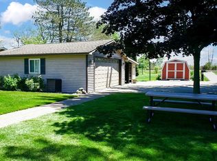 4886 Middle Channel Dr, Harsens Island, MI