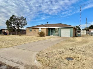 206 Caldwell Ave, Kress, TX 79052