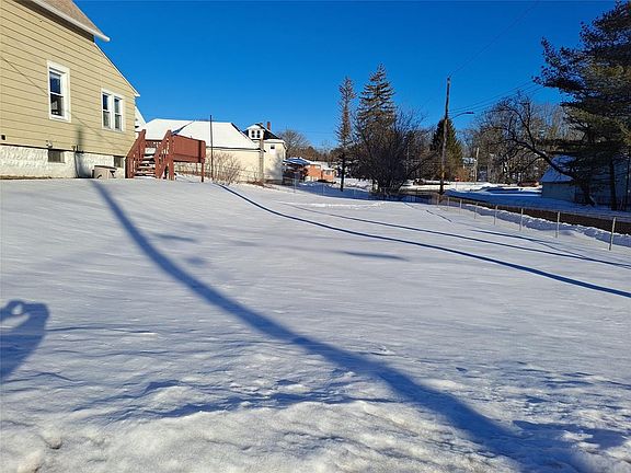 2nd image of 602 N McKinley Ave