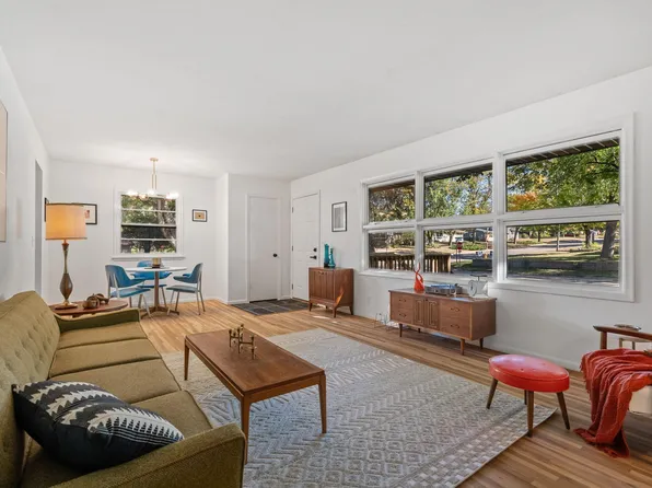 6898 Monroe St NE, Fridley, MN 55432