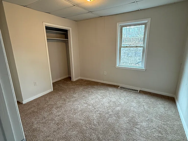 483 Goethe St #1 — Photo 8