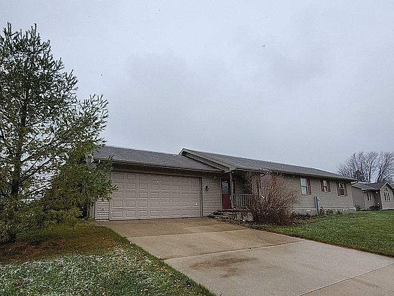 3rd image of 865 Flora Ave