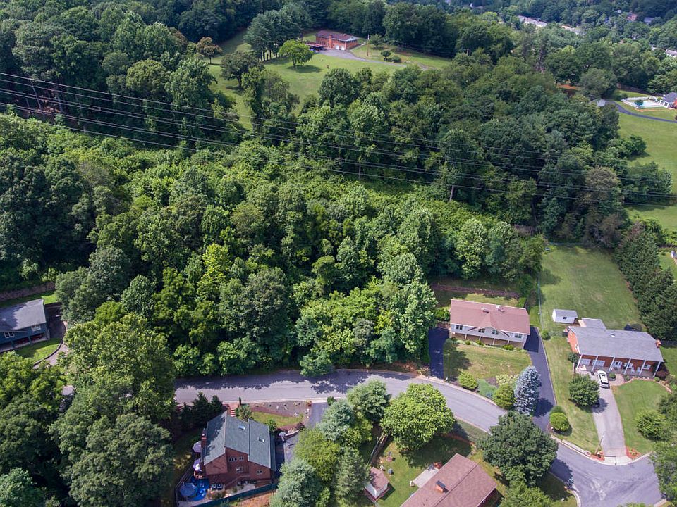 1st image of 5941 Ponderosa Cir