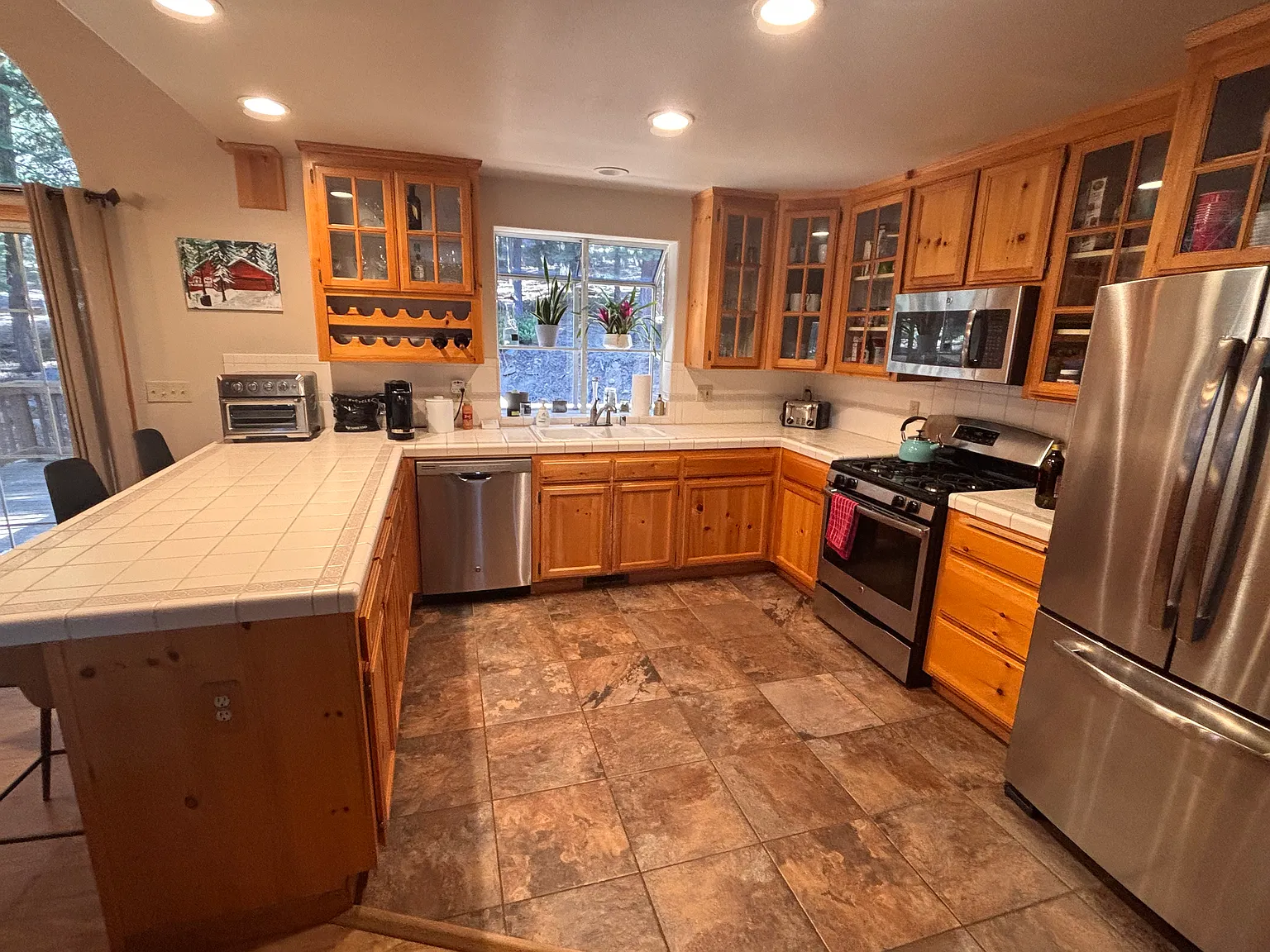3 bed, 1738 sqft, $4,200 — Photo 3