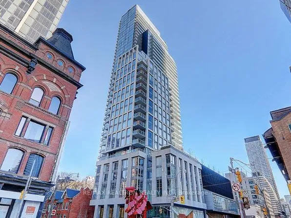 3 Gloucester St #1702, Toronto, ON M4Y 0C6