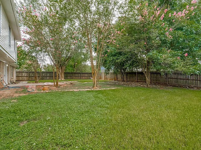 3610 Bee Bayou Ln — Photo 42