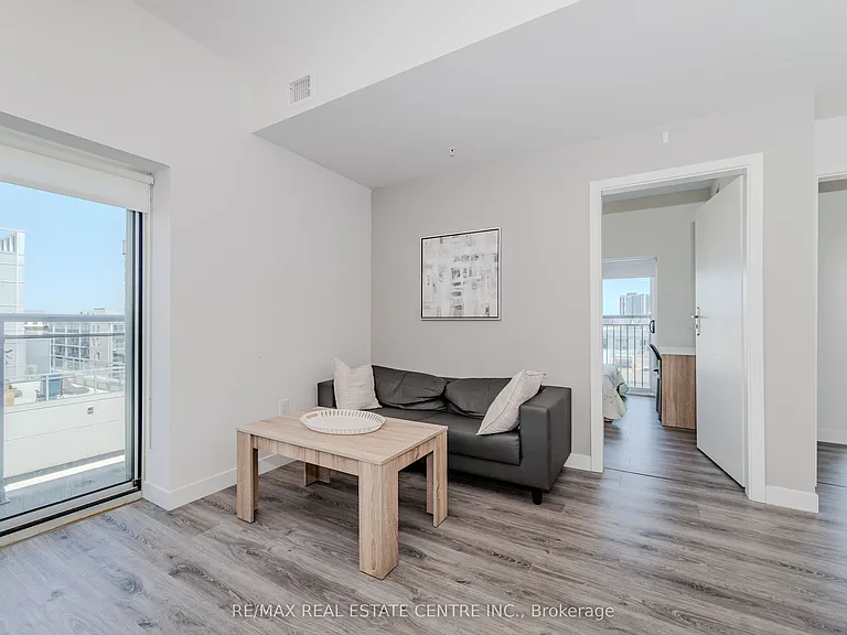 251 Hemlock St #707 — Photo 14