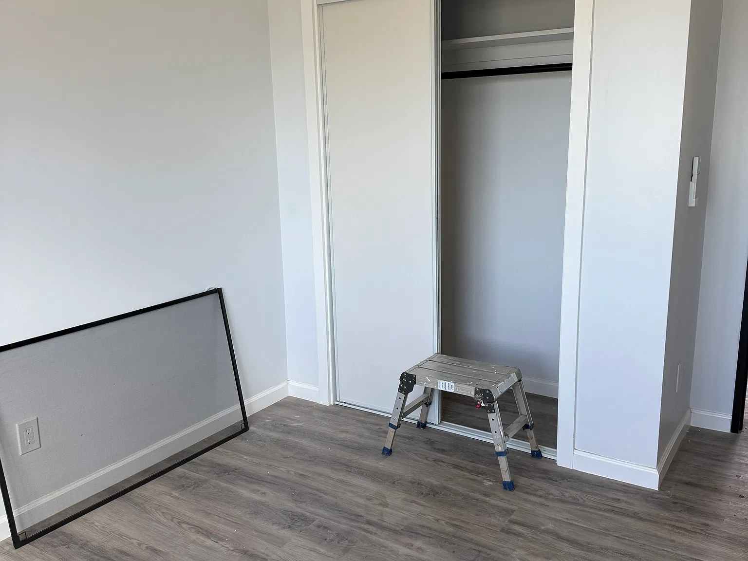 1 bed, 470 sqft, $2,400 — Photo 4