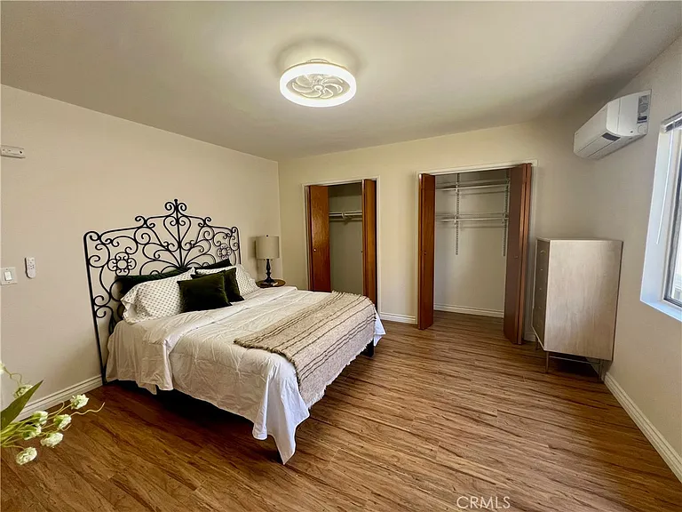 228 W Lemon Ave #B — Photo 10