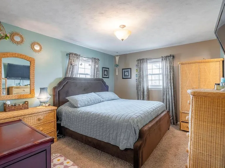 302 Lingale Ave — Photo 13