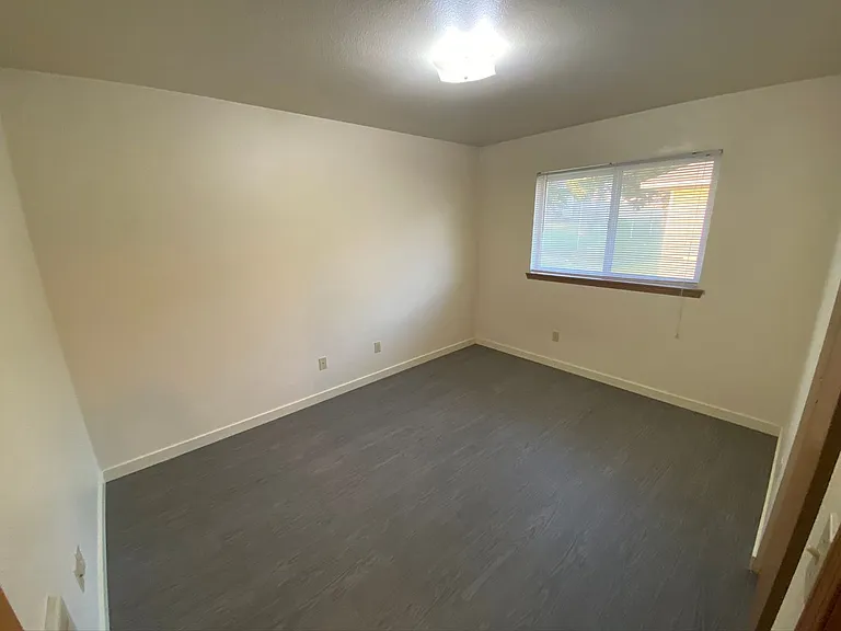 1013 E 19th Ave. — Photo 12