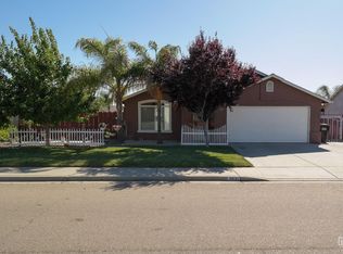 3631 Columbia St, Selma, CA 93662