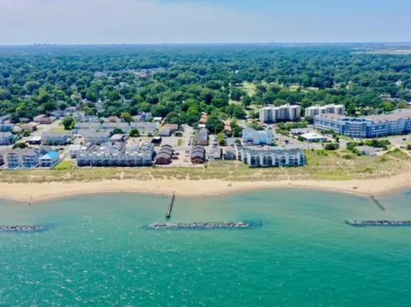 822 Ocean View Ave, Norfolk, VA 23503