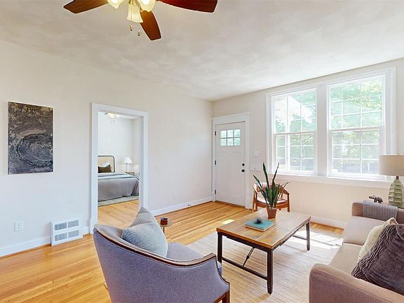 5th image of 5419 Murdoch Ave