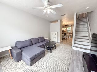 3584 SW 30th Way APT 132, Gainesville, FL 32608