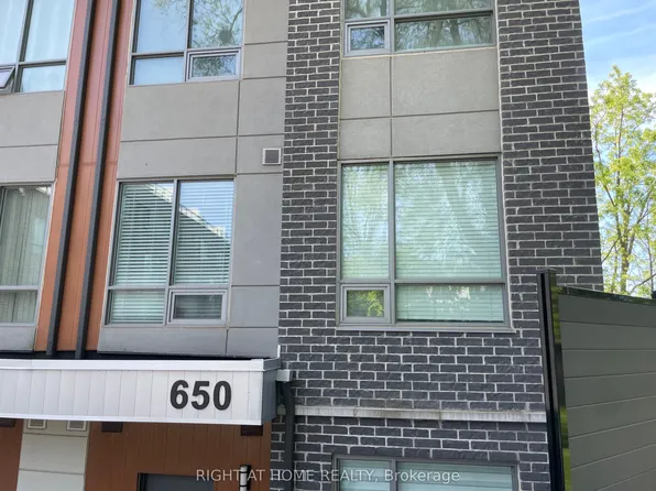 650 Atwater Ave, Mississauga, ON