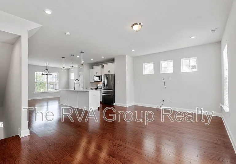 6448 Cassia Loop — Photo 11