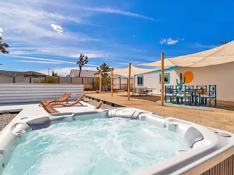 7445 Joshua View Dr — Photo 17