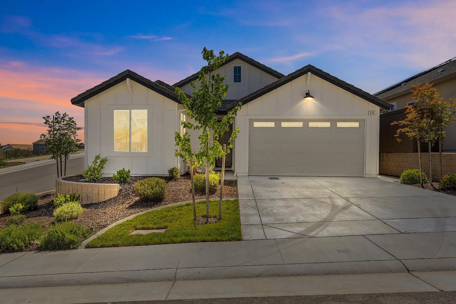 511 Desert Bloom Ct photo 1