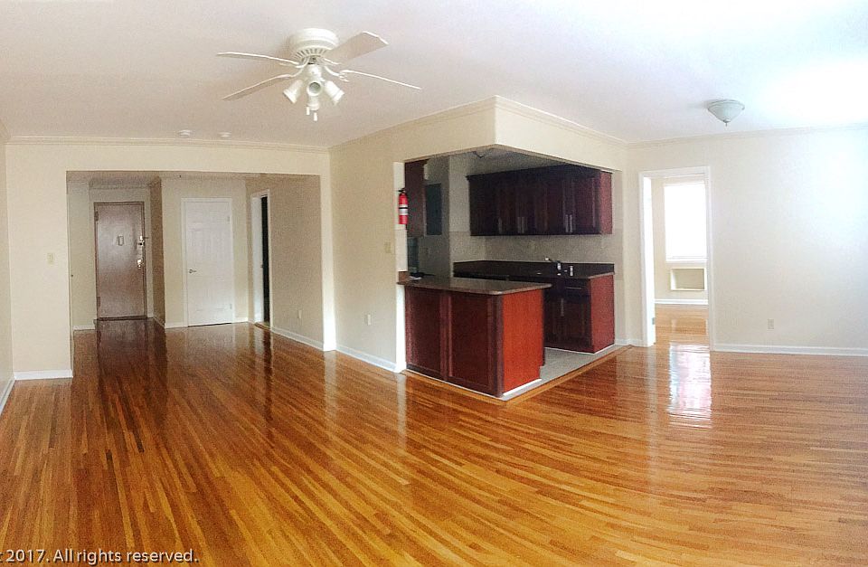 1st image of 8825 153rd St APT 5