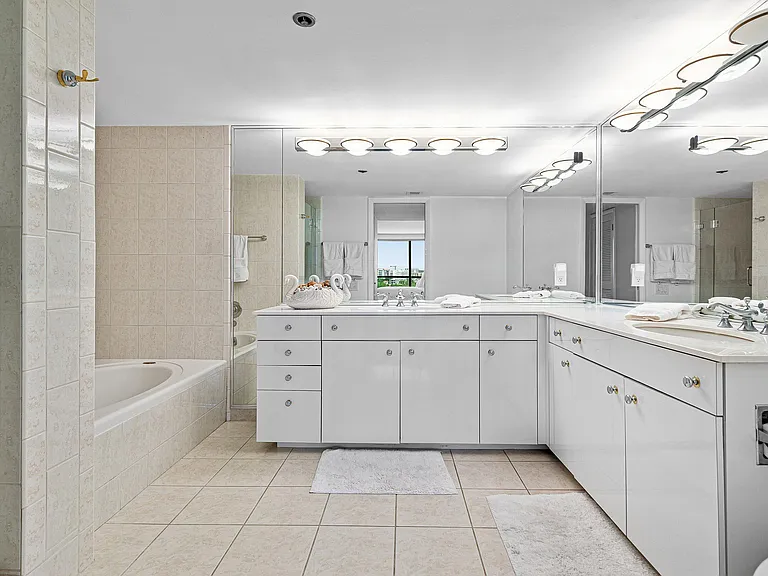 250 S Ocean Blvd #6C — Photo 24