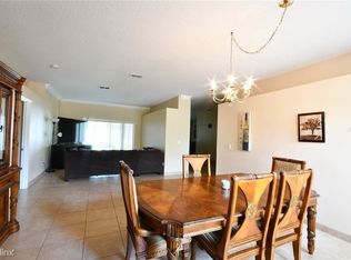221 Farrington Ln, Kissimmee, FL 34744