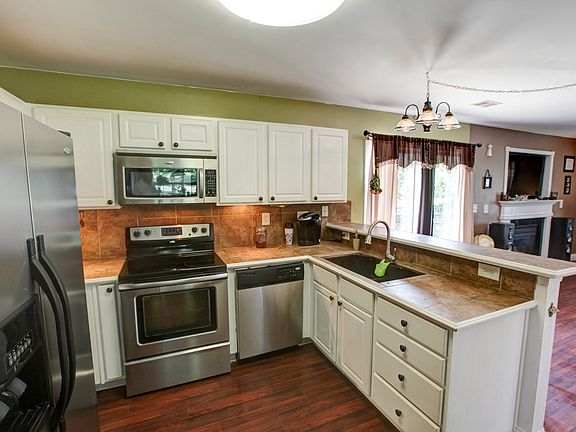 4th image of 2659 Amber Crest Dr