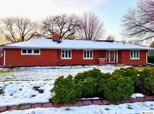 929 S Cotner Blvd, Lincoln, NE 68510