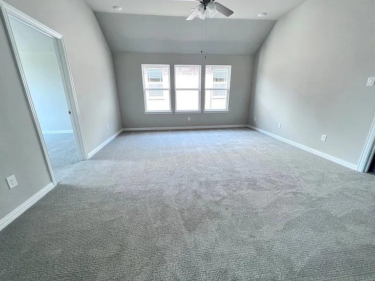 1800 Wade Ct — Photo 17